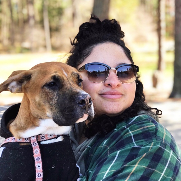 Meet your Posher, Carmen - Picture 1 of 1